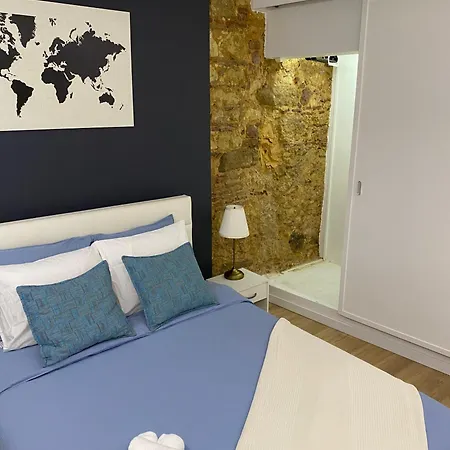 Spacious Steps From Bica Elevator For Families & Friends Apartman