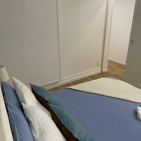 Spacious Steps From Bica Elevator For Families & Friends Lisboa