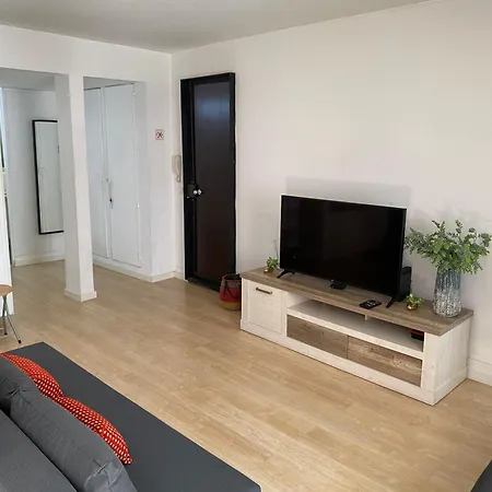 Spacious Steps From Bica Elevator For Families & Friends Apartman