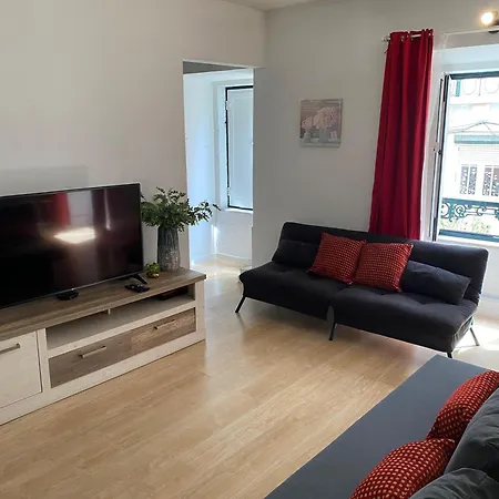 Spacious Steps From Bica Elevator For Families & Friends Lisboa